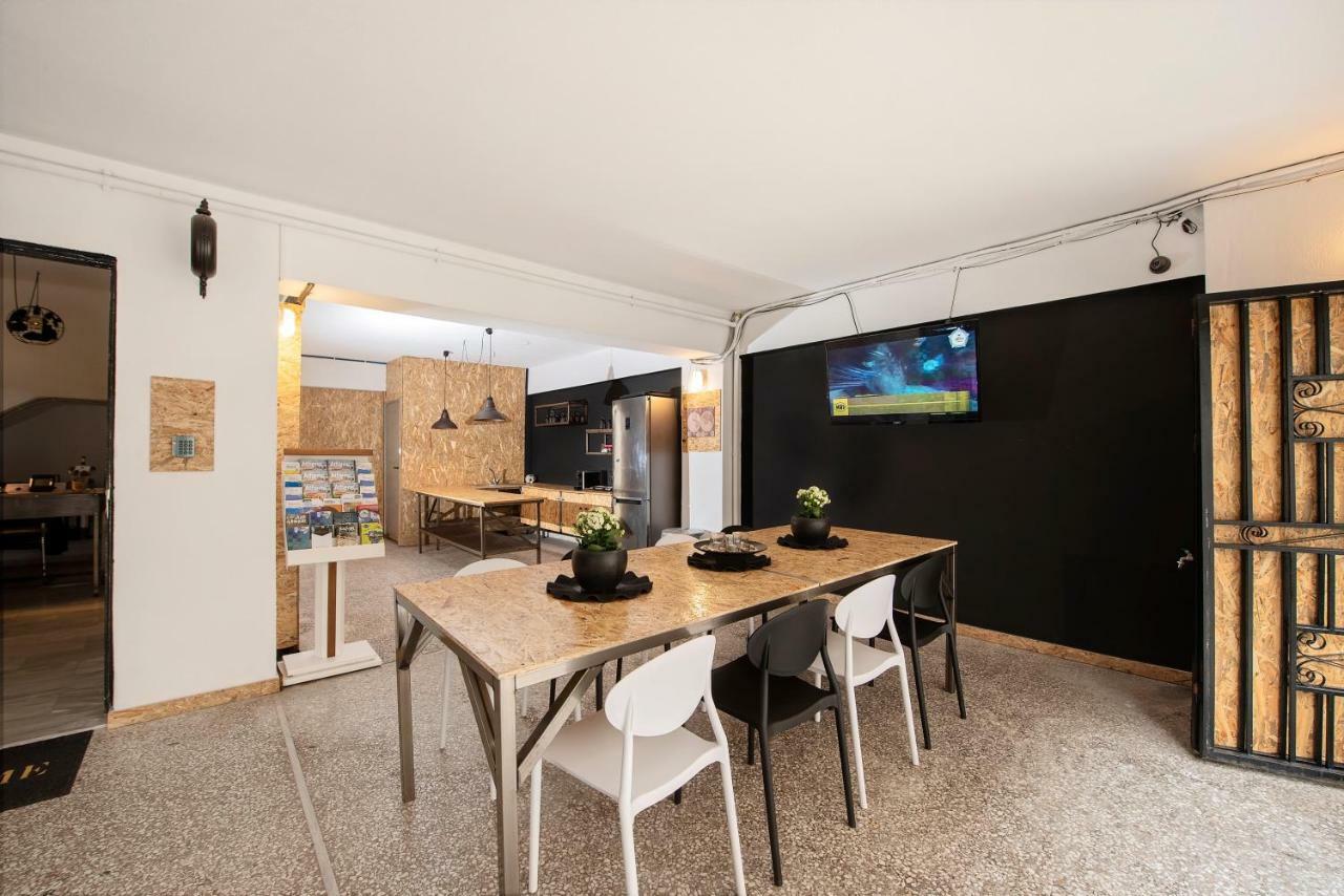 Piraeus Premium Suites Екстериор снимка